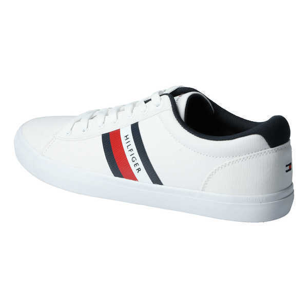 Essential Stripes Sneaker